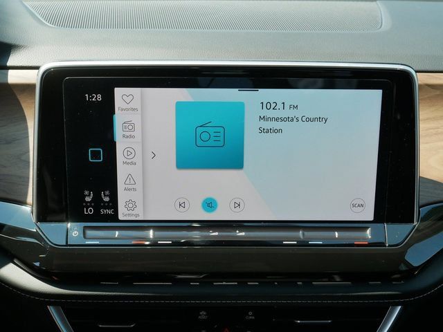 Certified 2026 Volkswagen Atlas SE AWD/4WD image 32
