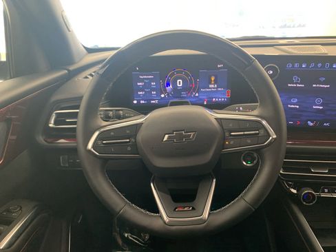 Used 2024 Chevrolet Traverse Z71 w/ Enhanced Driving Package image 19