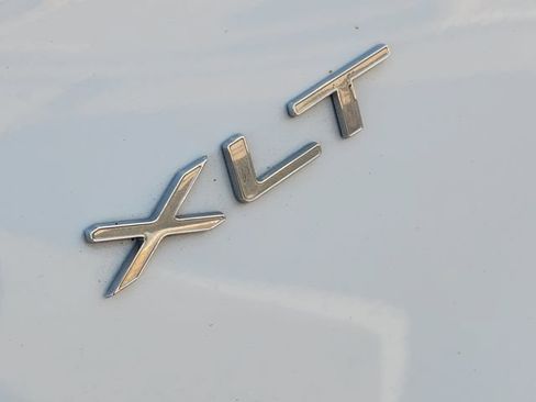 Used 2023 Ford Transit 350 XLT RWD image 10