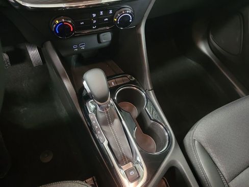 Used 2025 Buick Encore GX Preferred FWD image 18