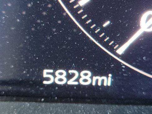 Certified 2024 MAZDA CX-90 Plug-In Hybrid w/ Preferred image 28