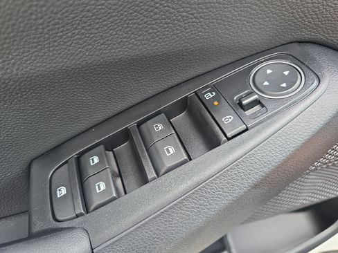 New 2026 Kia Seltos S image 28