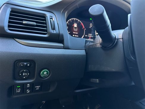 New 2025 Honda Ridgeline RTL image 33