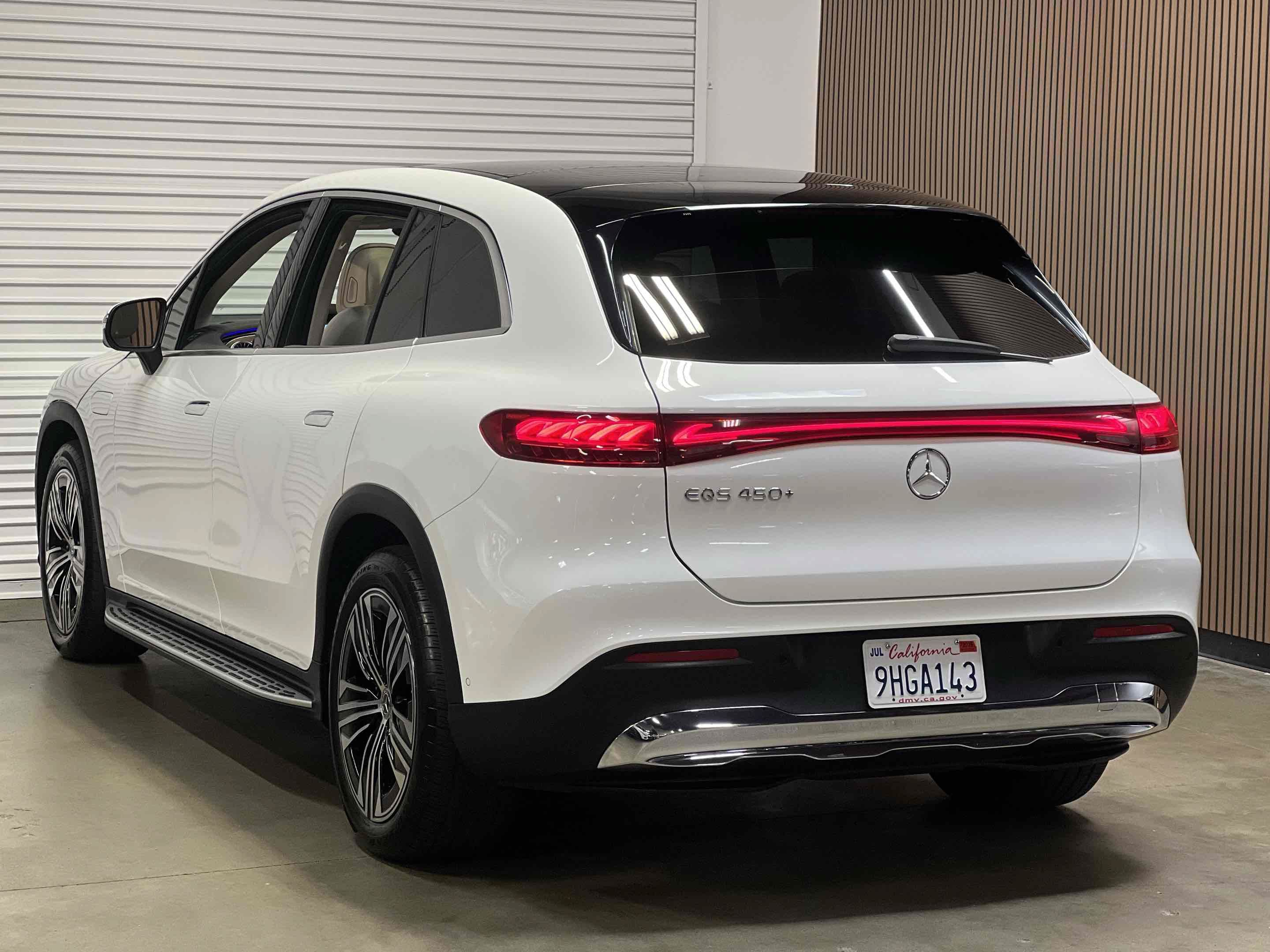 Used 2023 Mercedes-Benz EQS 450+ SUV image 2