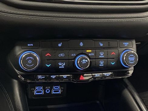 Certified 2021 Dodge Durango GT image 27