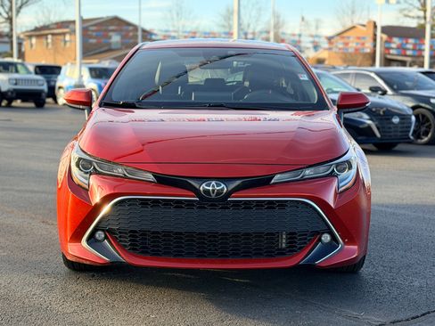 Used 2019 Toyota Corolla SE image 2