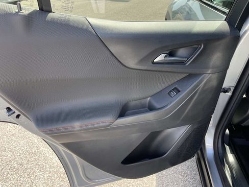 Used 2026 Chevrolet Equinox RS w/ LPO, Floor Liner Package FWD image 12