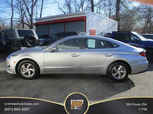 Used 2022 Hyundai Sonata SE FWD image 3