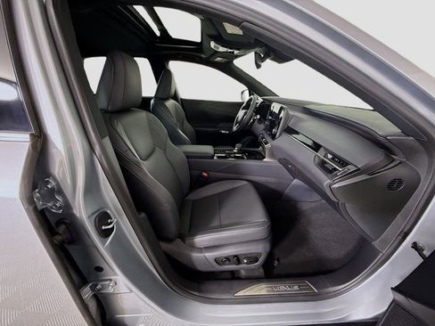 Certified 2025 Lexus RX 350 FWD w/ Technology Package image 18