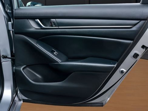 Used 2019 Honda Accord Sport image 20