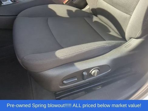 Used 2025 Chevrolet Malibu LT FWD image 24