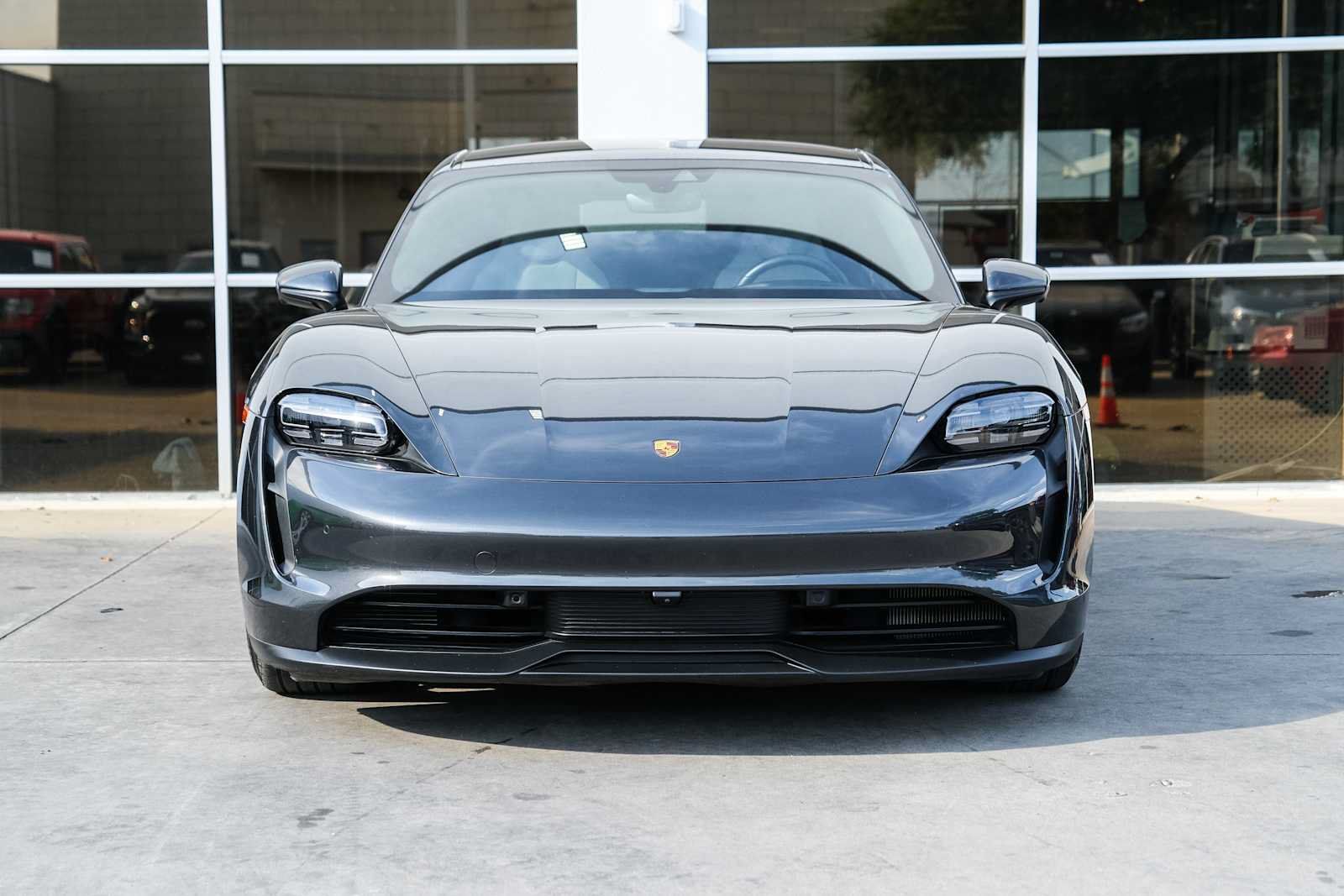 Used 2023 Porsche Taycan RWD image 2