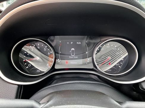 Used 2021 Jeep Compass Sport image 27