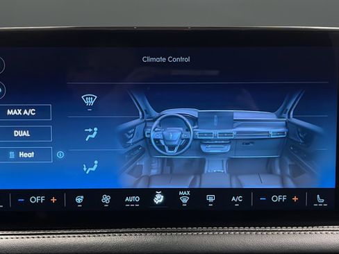 Used 2024 Lincoln Corsair Grand Touring w/ Equipment Group 301A AWD/4WD image 18
