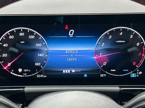 Certified 2025 Mercedes-Benz GLA 250 image 24