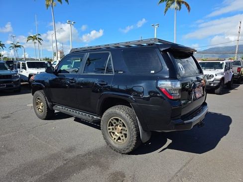 Used 2018 Toyota 4Runner SR5 Premium w/ Wilderness Package AWD/4WD image 5