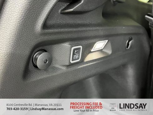 New 2025 Jeep Grand Cherokee L Limited w/ Trailer Tow Package image 9