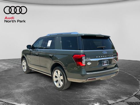 Used 2023 Ford Expedition King Ranch RWD image 3