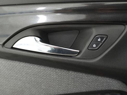 Used 2025 Chevrolet TrailBlazer LT w/ Convenience Package FWD image 16