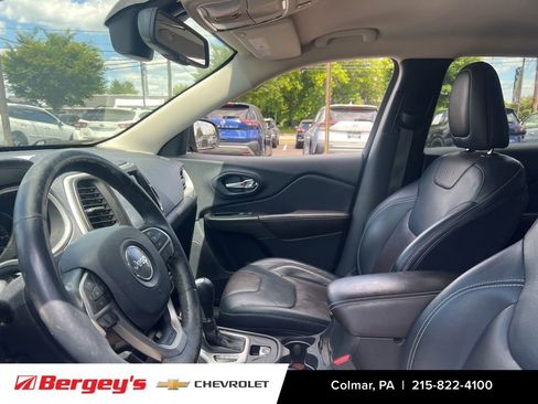 Used 2014 Jeep Cherokee Limited AWD/4WD image 7