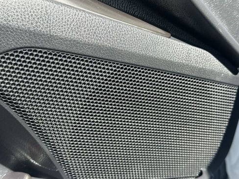 Used 2022 Toyota Camry XSE image 25