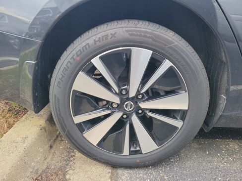 Used 2020 Nissan Altima 2.5 SL AWD/4WD image 4