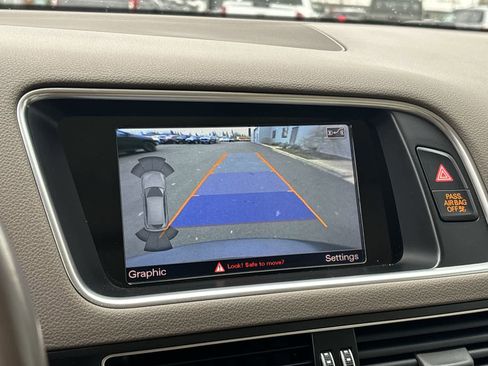 Used 2017 Audi Q5 2.0T Premium Plus image 21