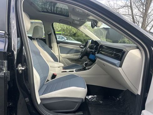 New 2026 Volkswagen Jetta SE image 29