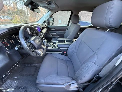 Used 2022 Toyota Tundra SR5 image 18