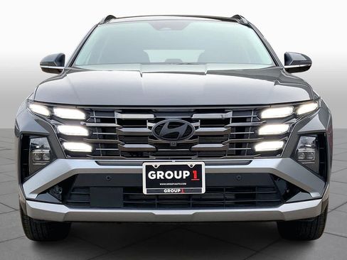 Used 2025 Hyundai Tucson Limited FWD image 4