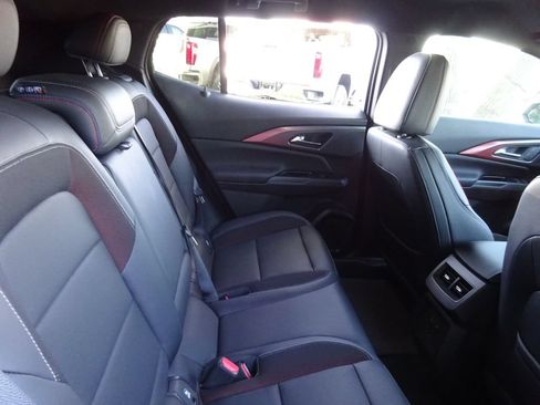 Certified 2024 Chevrolet Equinox EV RS FWD image 22