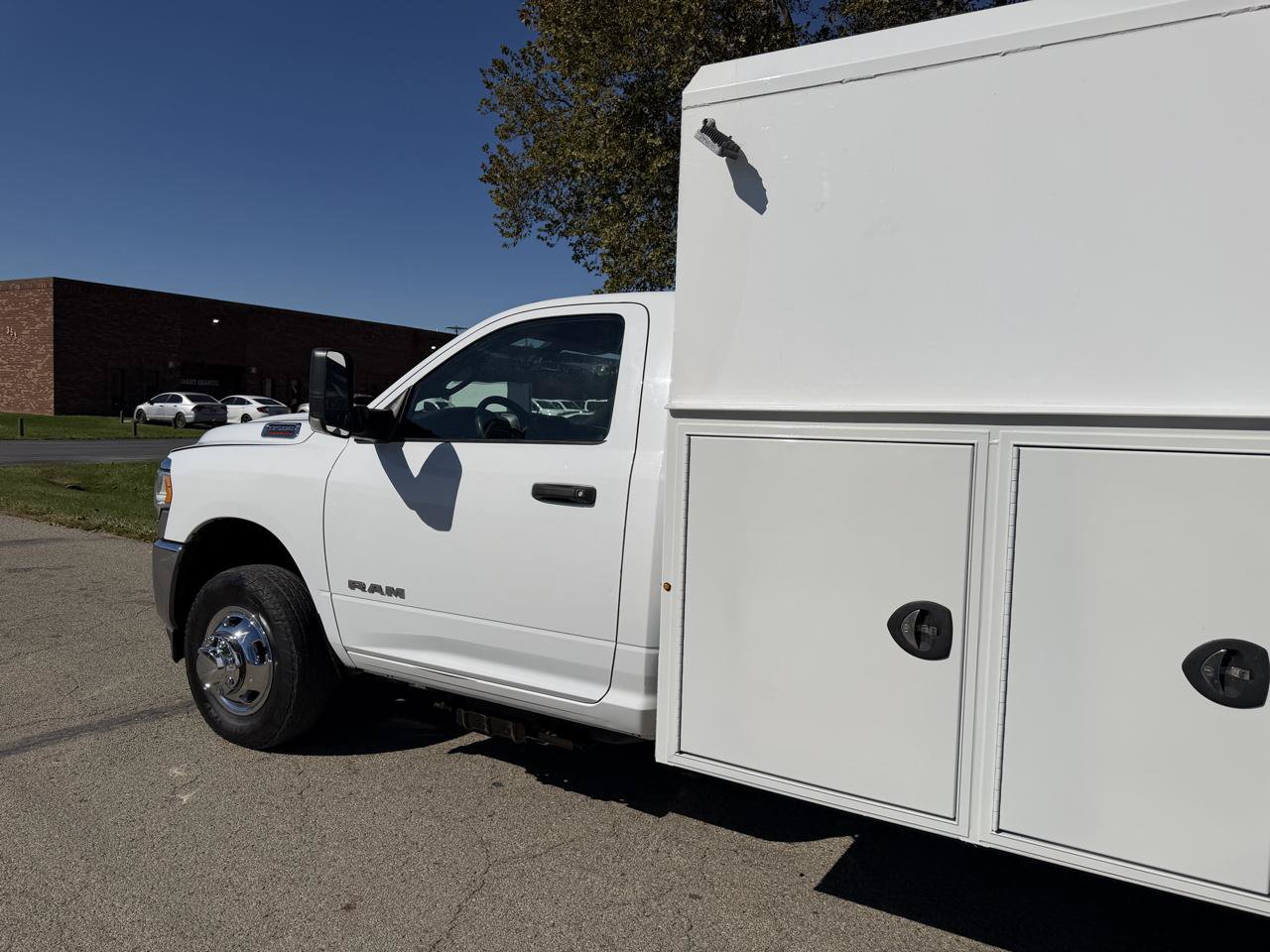 Used 2021 RAM 3500 Tradesman w/ Chrome Appearance Group AWD/4WD image 26