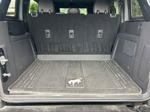 Used 2023 Ford Bronco Wildtrak image 24