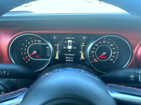 Used 2020 Jeep Gladiator Rubicon AWD/4WD image 15