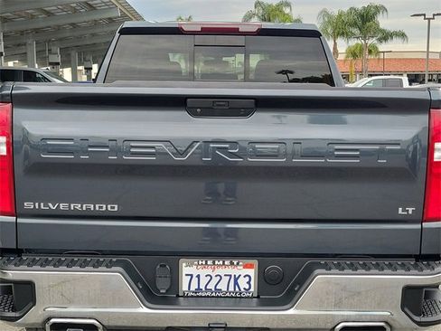 Certified 2022 Chevrolet Silverado 1500 LT Trail Boss w/ Convenience Package II image 28