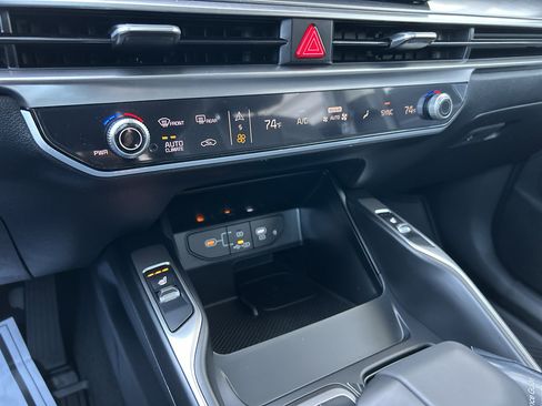 New 2026 Kia Sorento S image 23