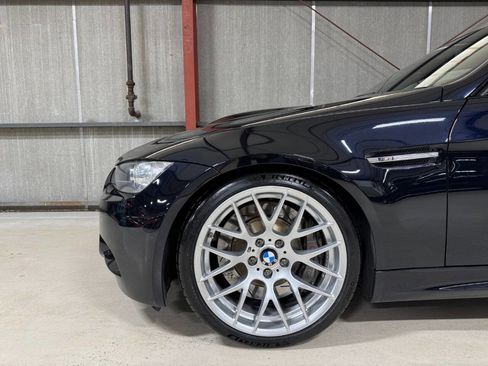 Used 2011 BMW M3 Sedan image 28