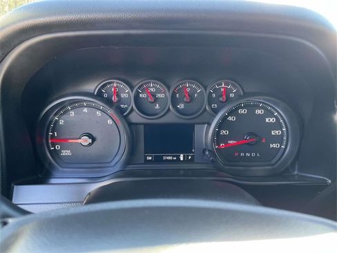 Used 2020 Chevrolet Silverado 1500 Custom w/ Custom Value Package image 21