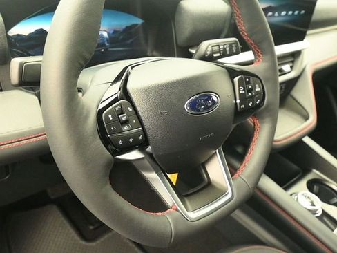 New 2026 Ford Explorer ST-Line w/ ST-Line Street Pack image 16