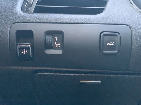 Certified 2019 Chevrolet Impala LT image 15