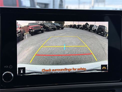 Used 2026 Toyota Camry LE image 28