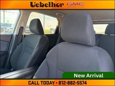 Used 2023 Nissan Rogue S AWD/4WD image 22