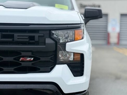 Used 2024 Chevrolet Silverado 1500 Custom Trail Boss AWD/4WD image 11