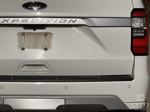 Used 2021 Ford Expedition Platinum RWD image 5