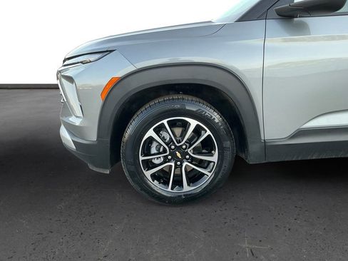 Used 2025 Chevrolet TrailBlazer LT w/ Convenience Package image 13