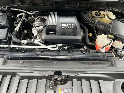 Used 2021 Chevrolet Silverado 1500 LTZ w/ LTZ Convenience Package II image 26