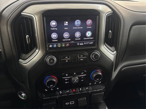 Used 2020 Chevrolet Silverado 2500 LTZ AWD/4WD image 19