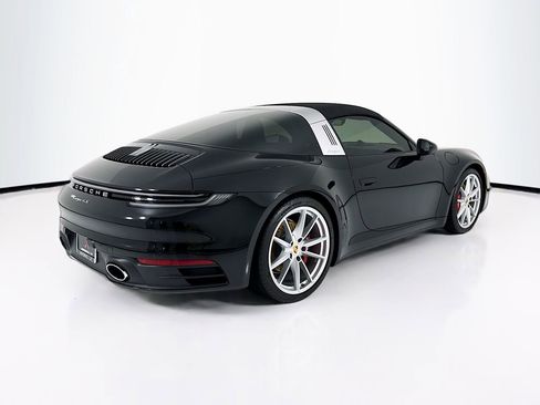 Certified 2022 Porsche 911 Targa 4S image 9