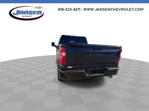 Used 2024 Chevrolet Silverado 2500 Custom w/ Custom Value Package AWD/4WD image 7