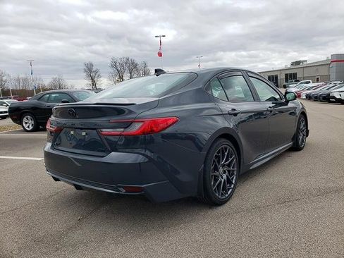 Used 2025 Toyota Camry XSE image 5